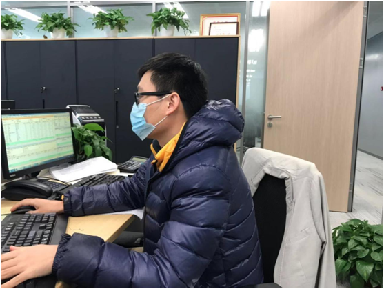 積極引導非現場業務，切實保護投資者權益.jpg